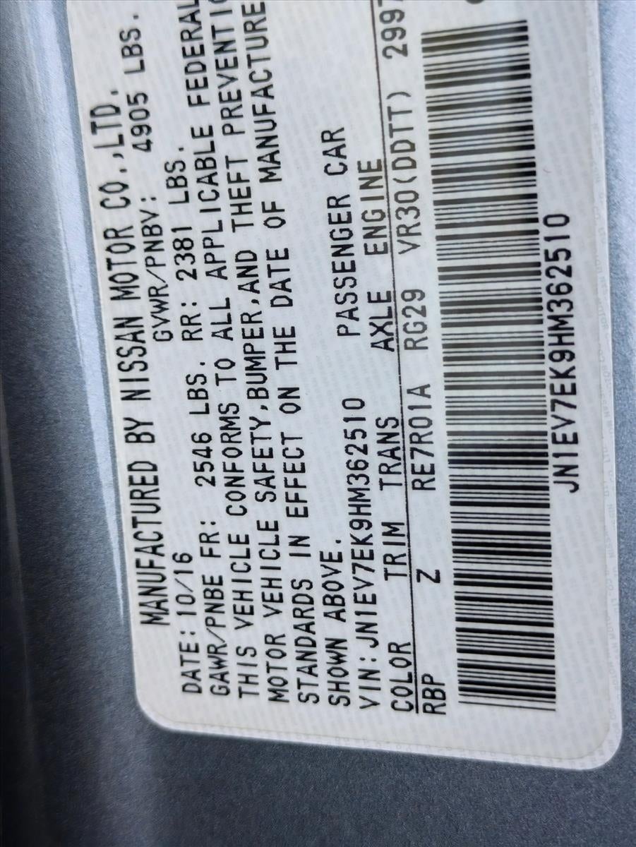 2017 INFINITI Q60 Sport RWD