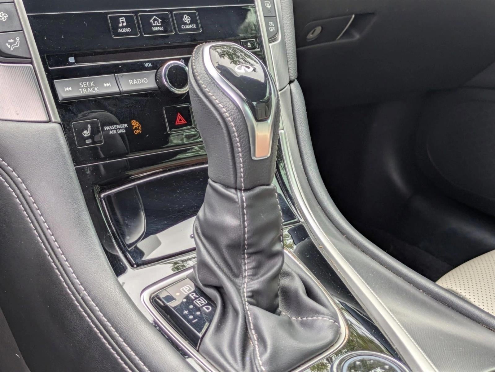 2021 INFINITI Q60 3.0t LUXE RWD