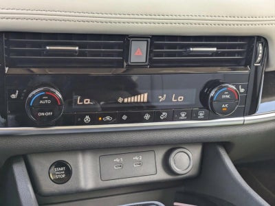 2025 Nissan Rogue FWD SL