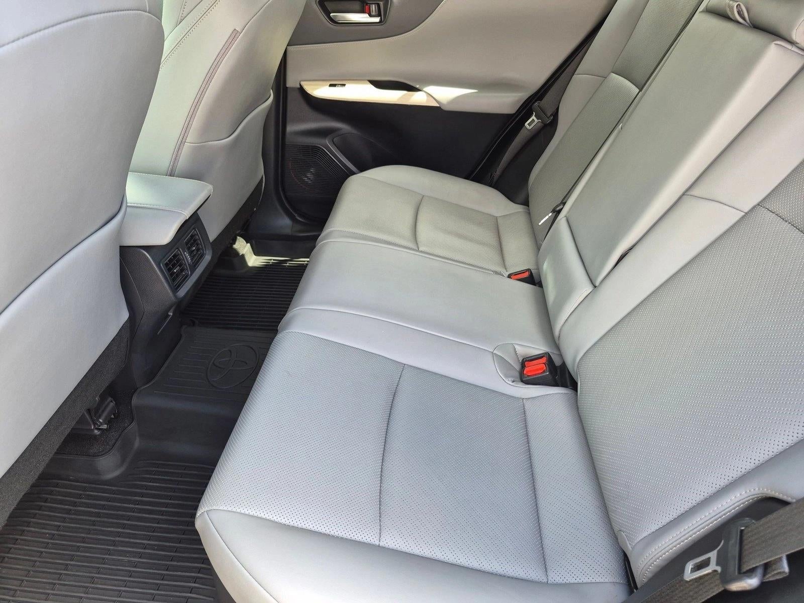2021 Toyota Venza XLE AWD (SE)