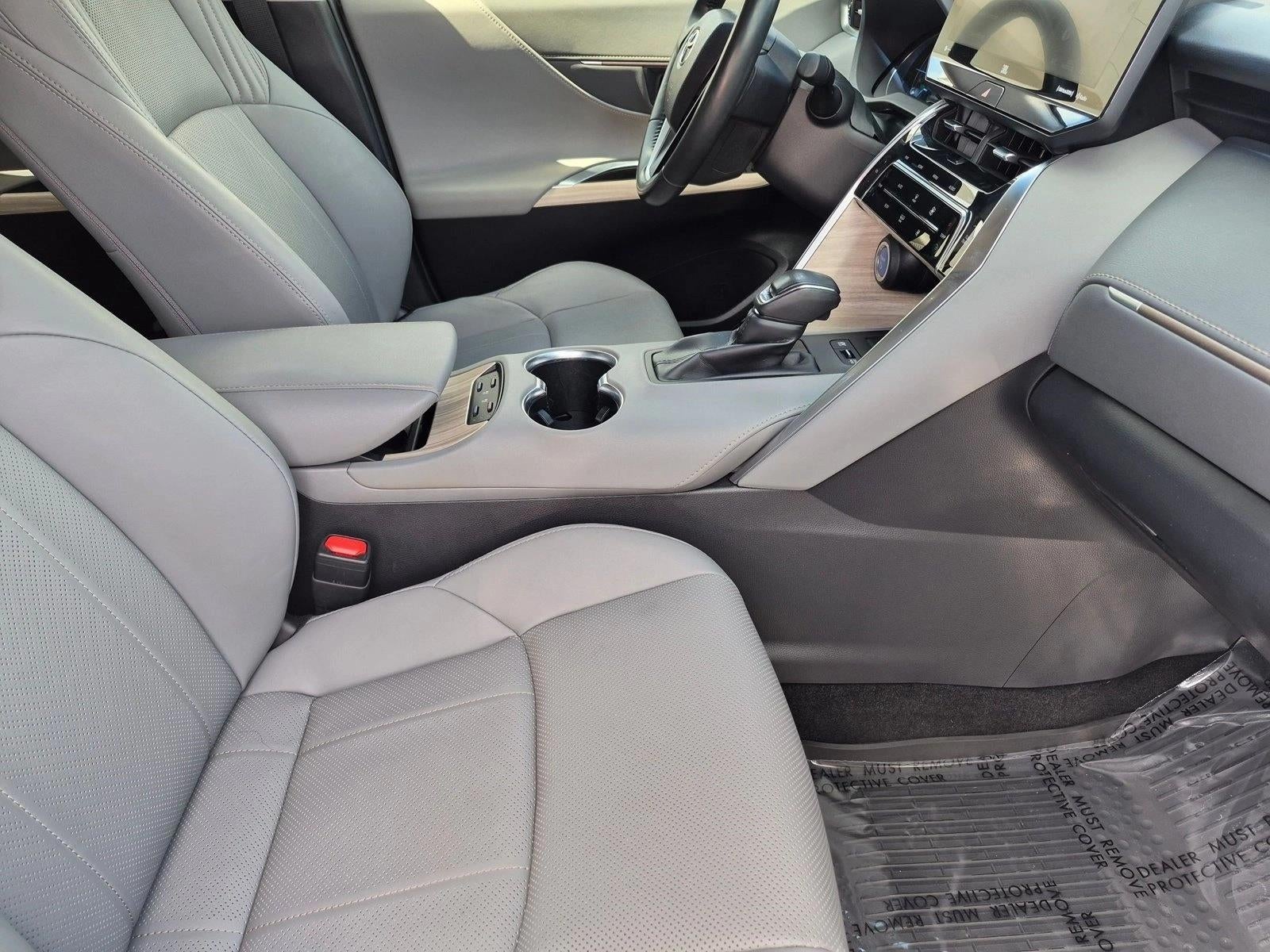 2021 Toyota Venza XLE AWD (SE)