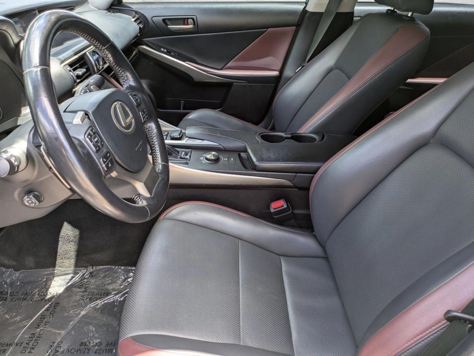 2017 Lexus IS Turbo RWD