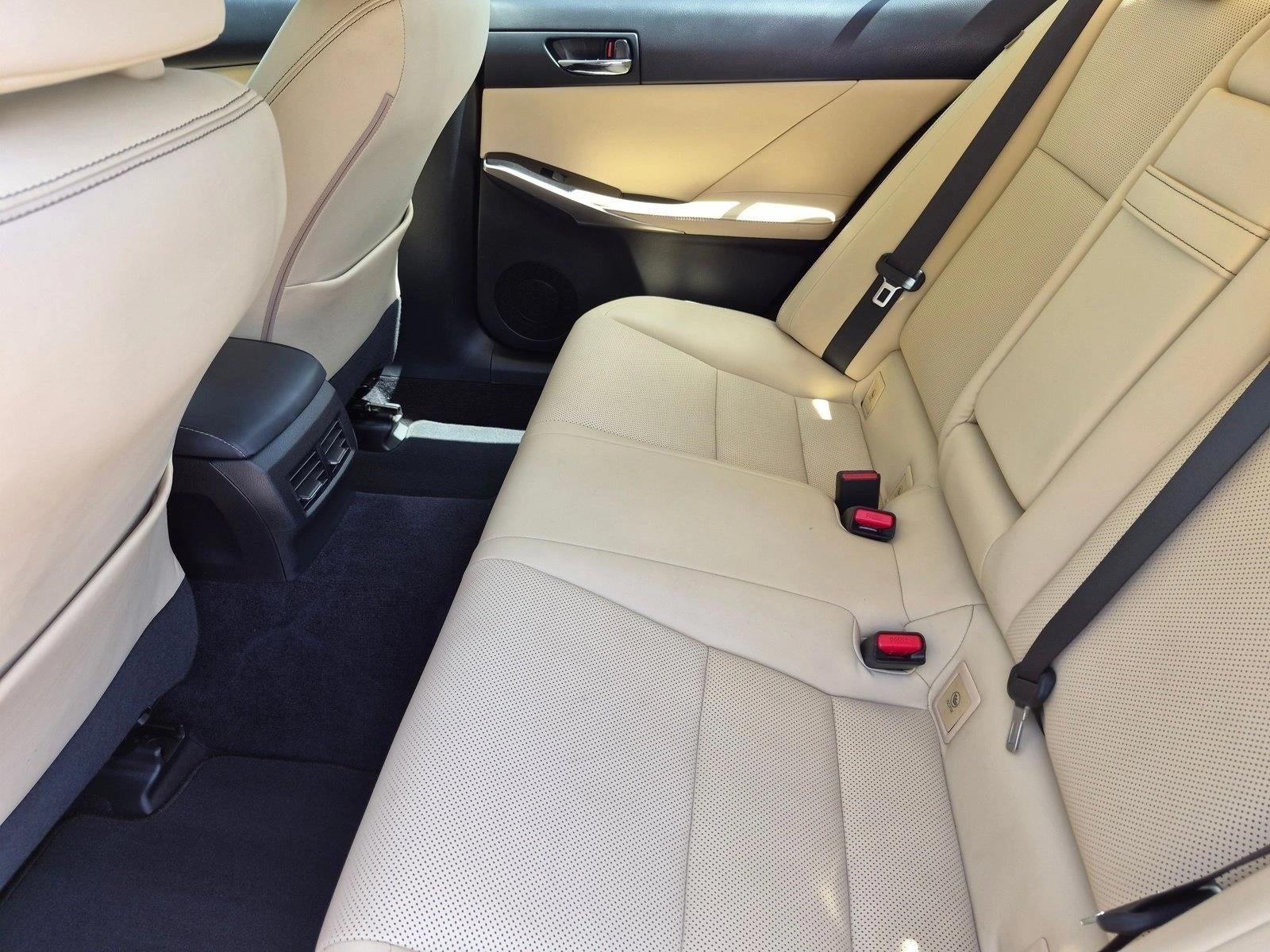 2014 Lexus IS 250 4dr Sport Sdn Auto RWD