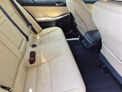 2014 Lexus IS 250 4dr Sport Sdn Auto RWD