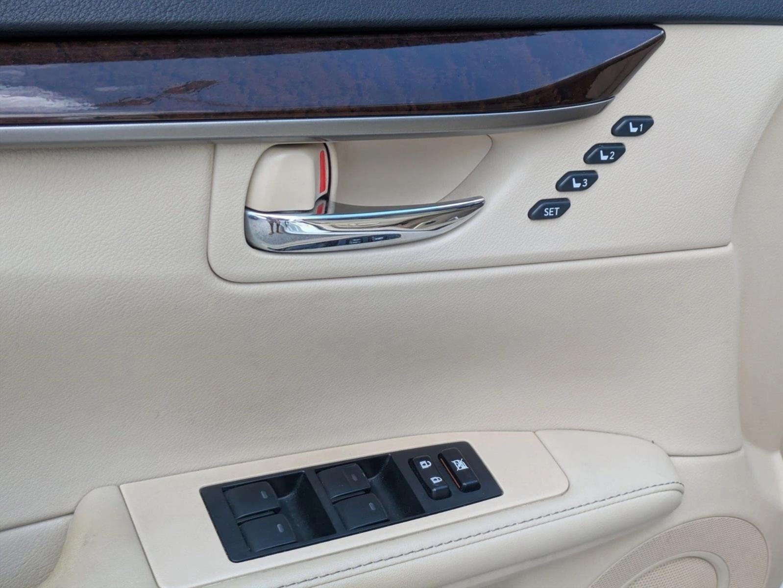 2014 Lexus ES 350 4dr Sdn