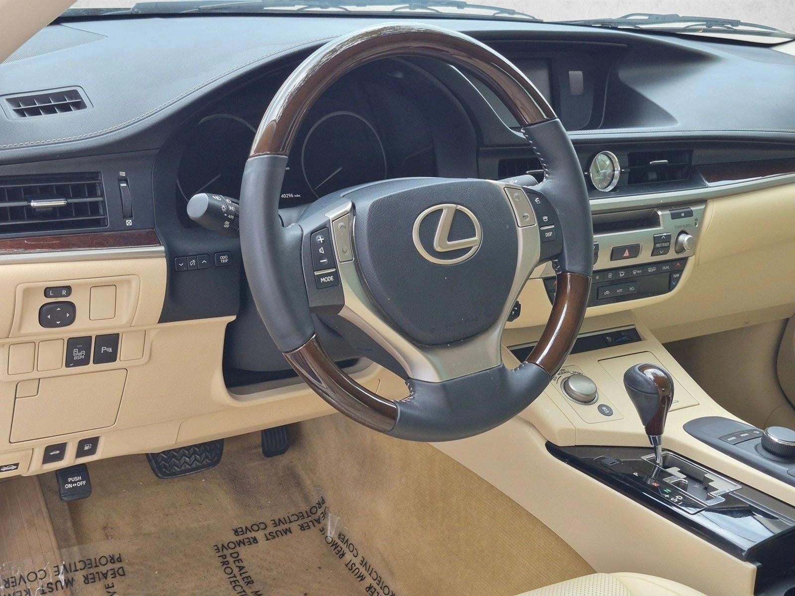 2014 Lexus ES 350 4dr Sdn