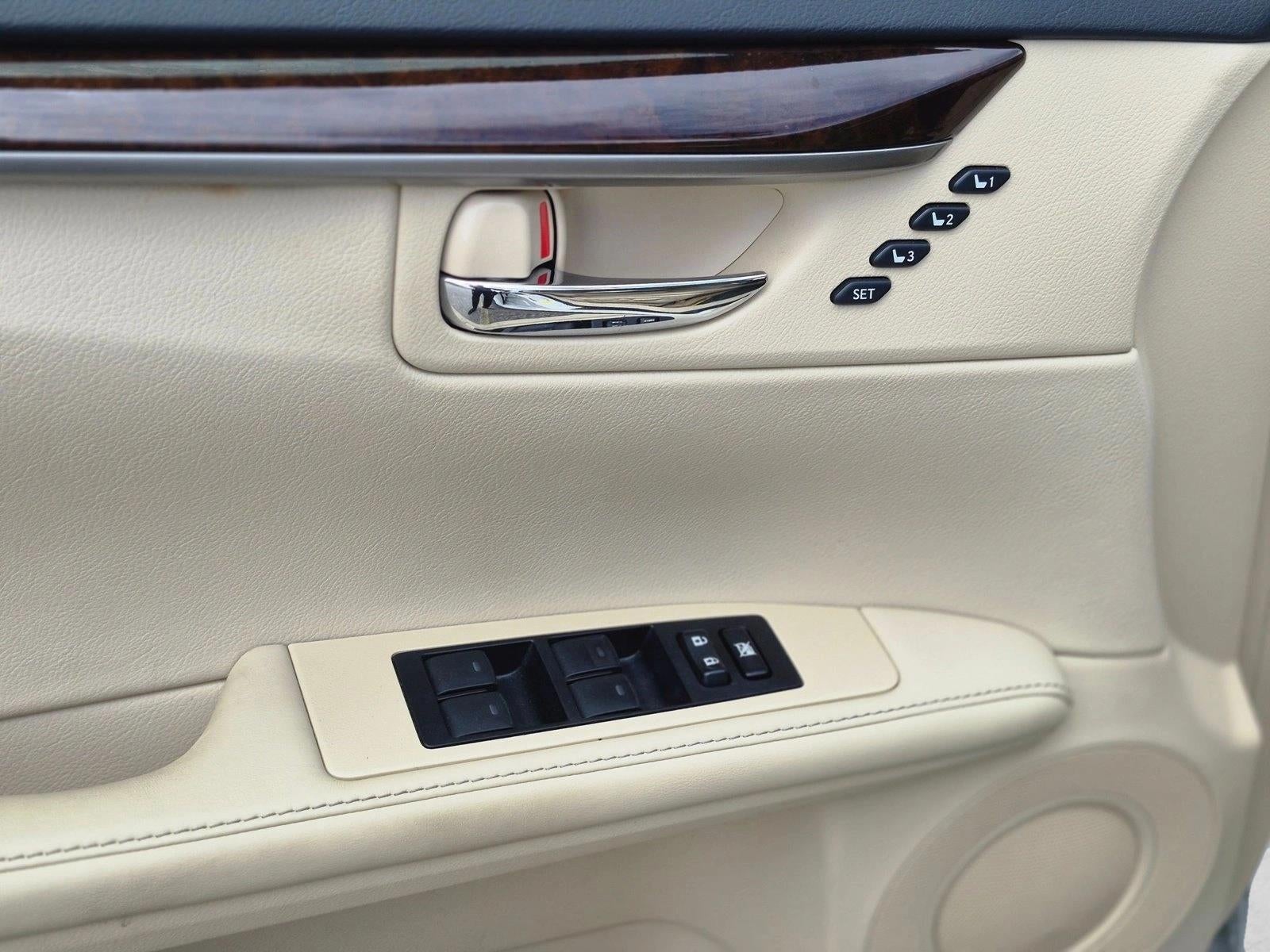 2015 Lexus ES 350 4dr Sdn