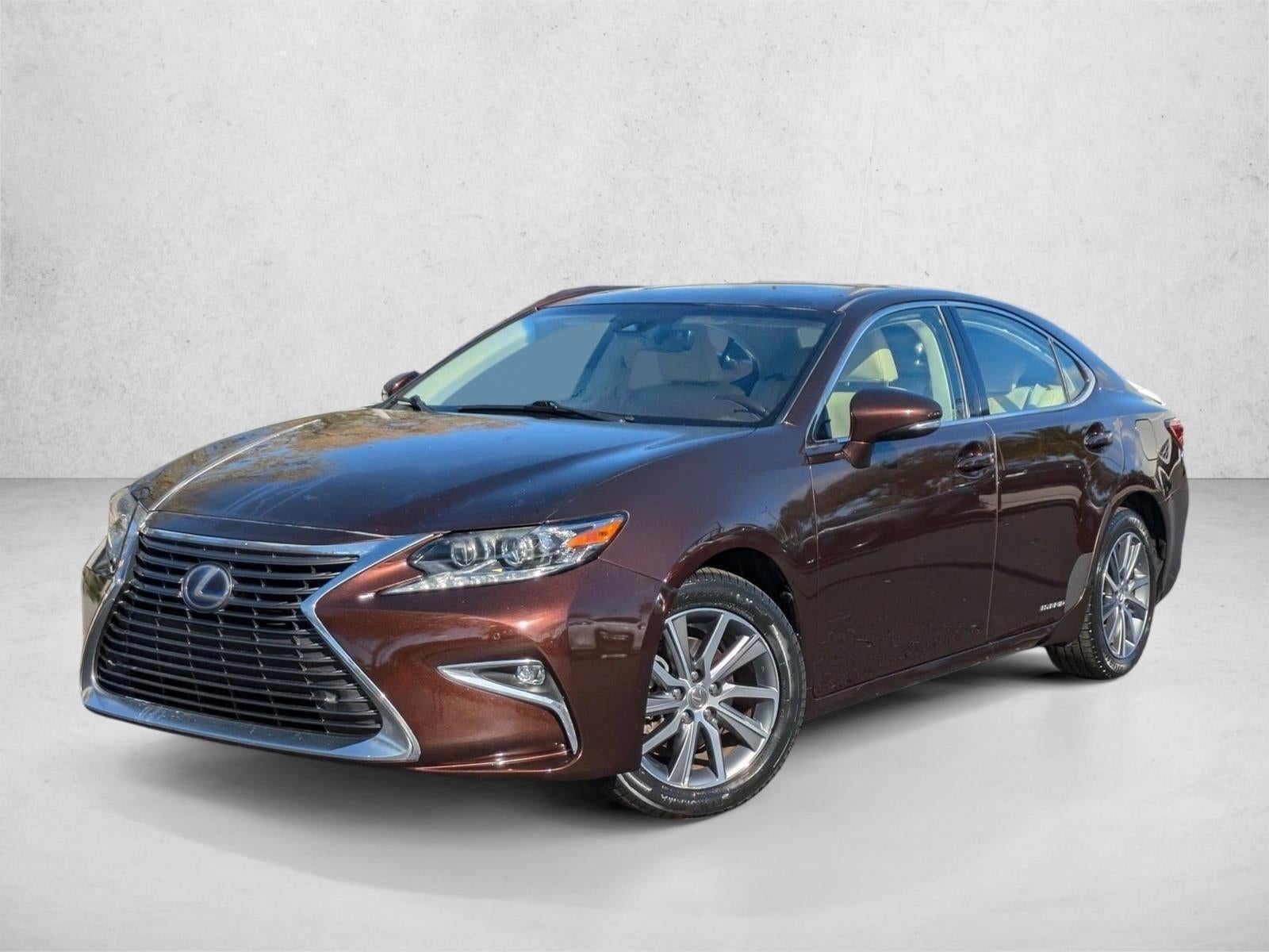 2017 Lexus ES 300h FWD