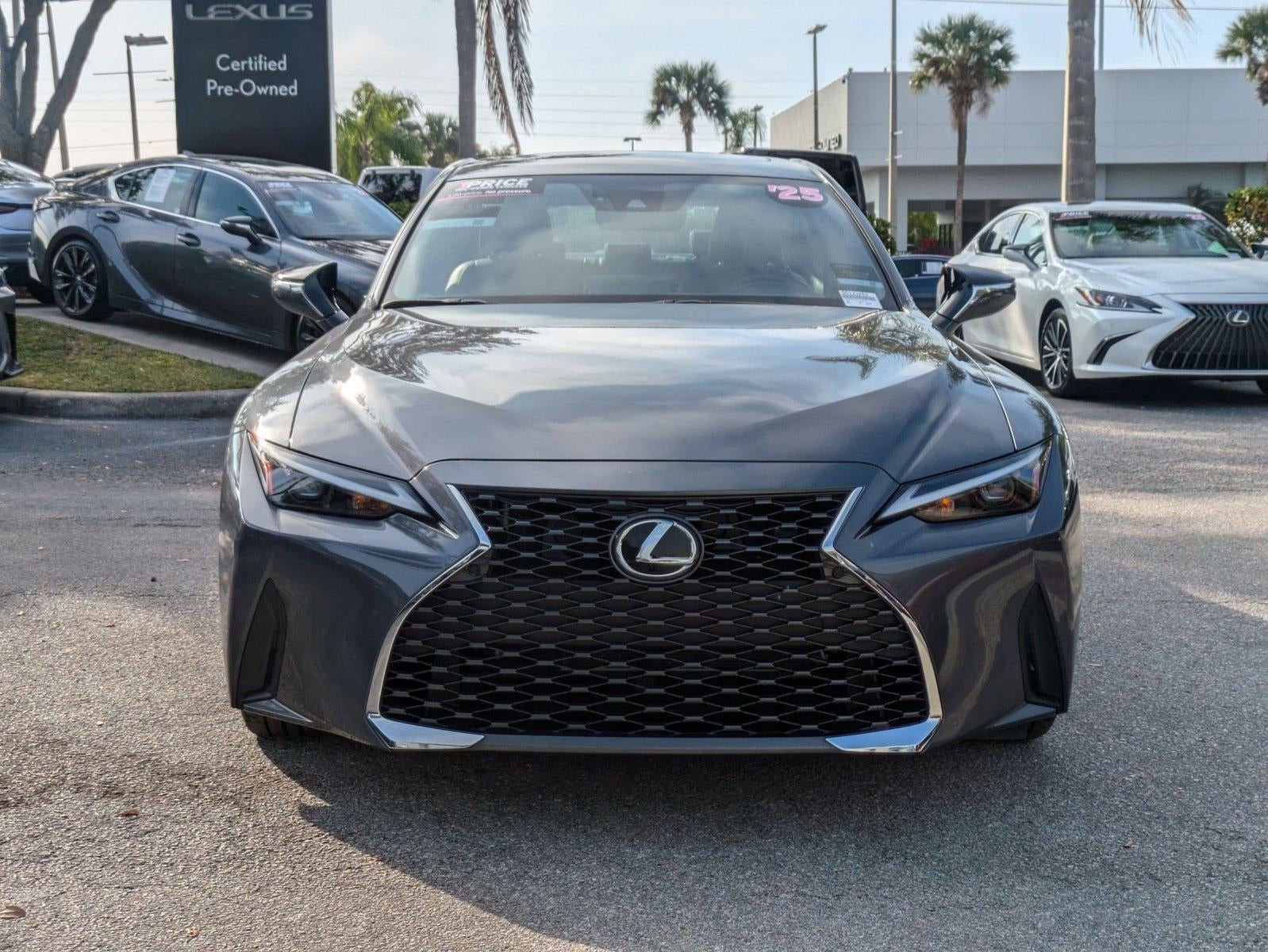 2025 Lexus IS 300 RWD