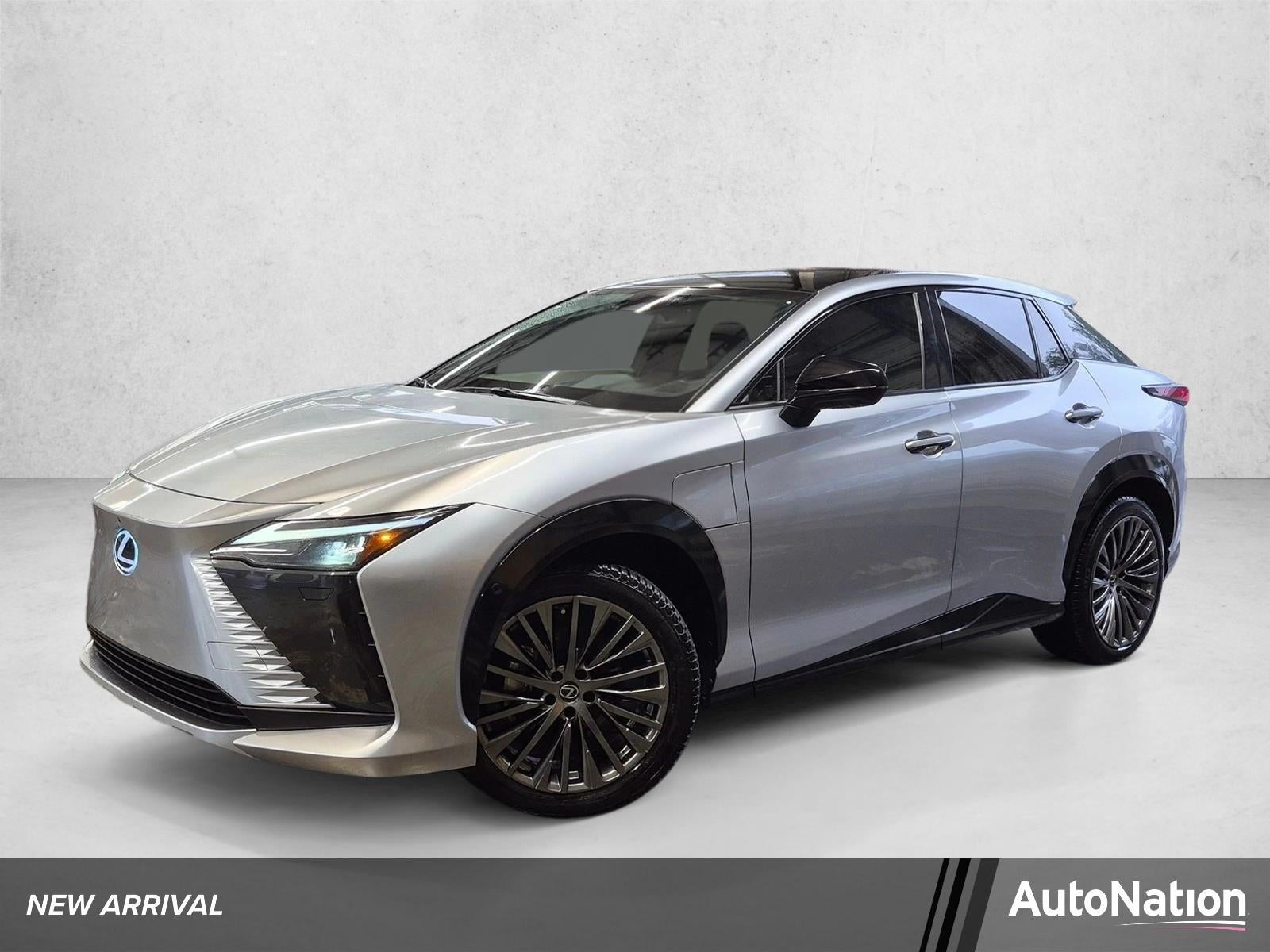 2023 Lexus RZ Luxury AWD