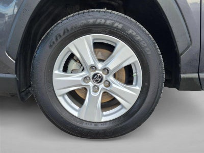 2019 Toyota RAV4 XLE FWD (GS)