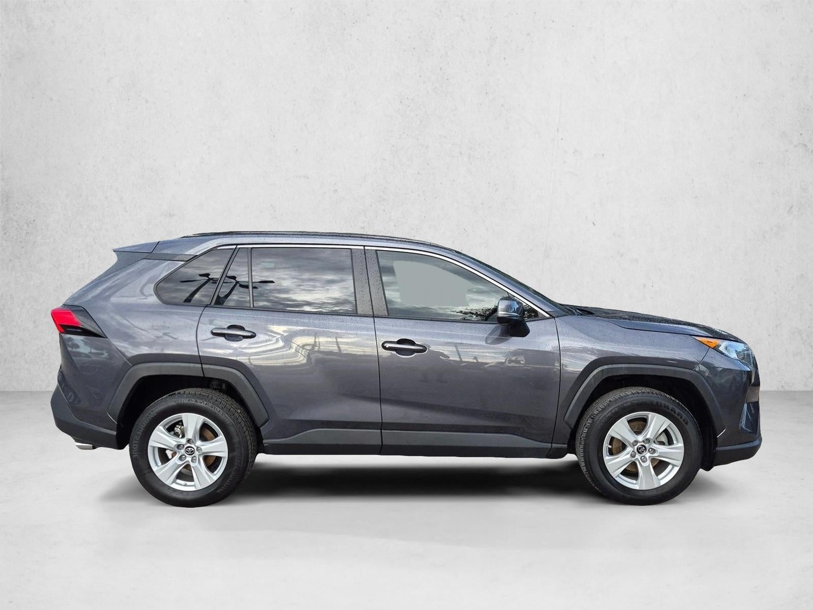 2019 Toyota RAV4 XLE FWD (GS)