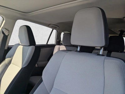 2018 Toyota RAV4 XLE FWD (GS)