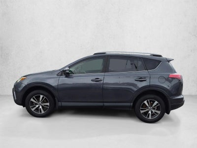 2018 Toyota RAV4 XLE FWD (GS)
