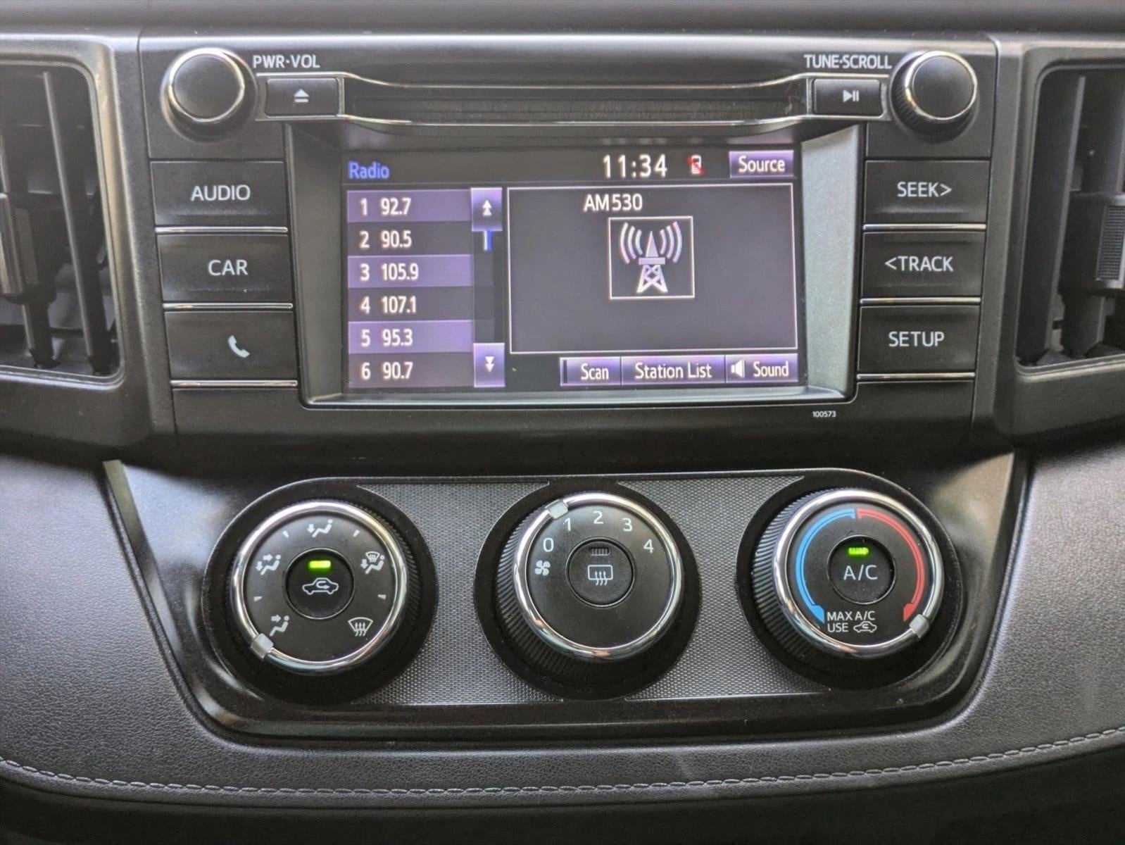 2018 Toyota RAV4 LE FWD (GS)