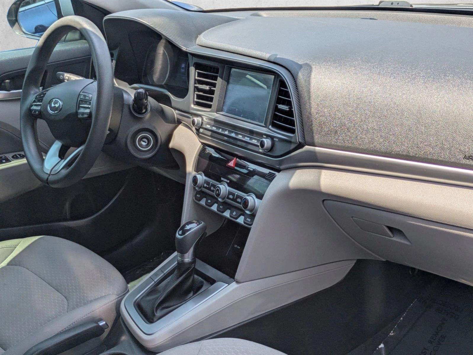 2020 Hyundai ELANTRA SEL IVT