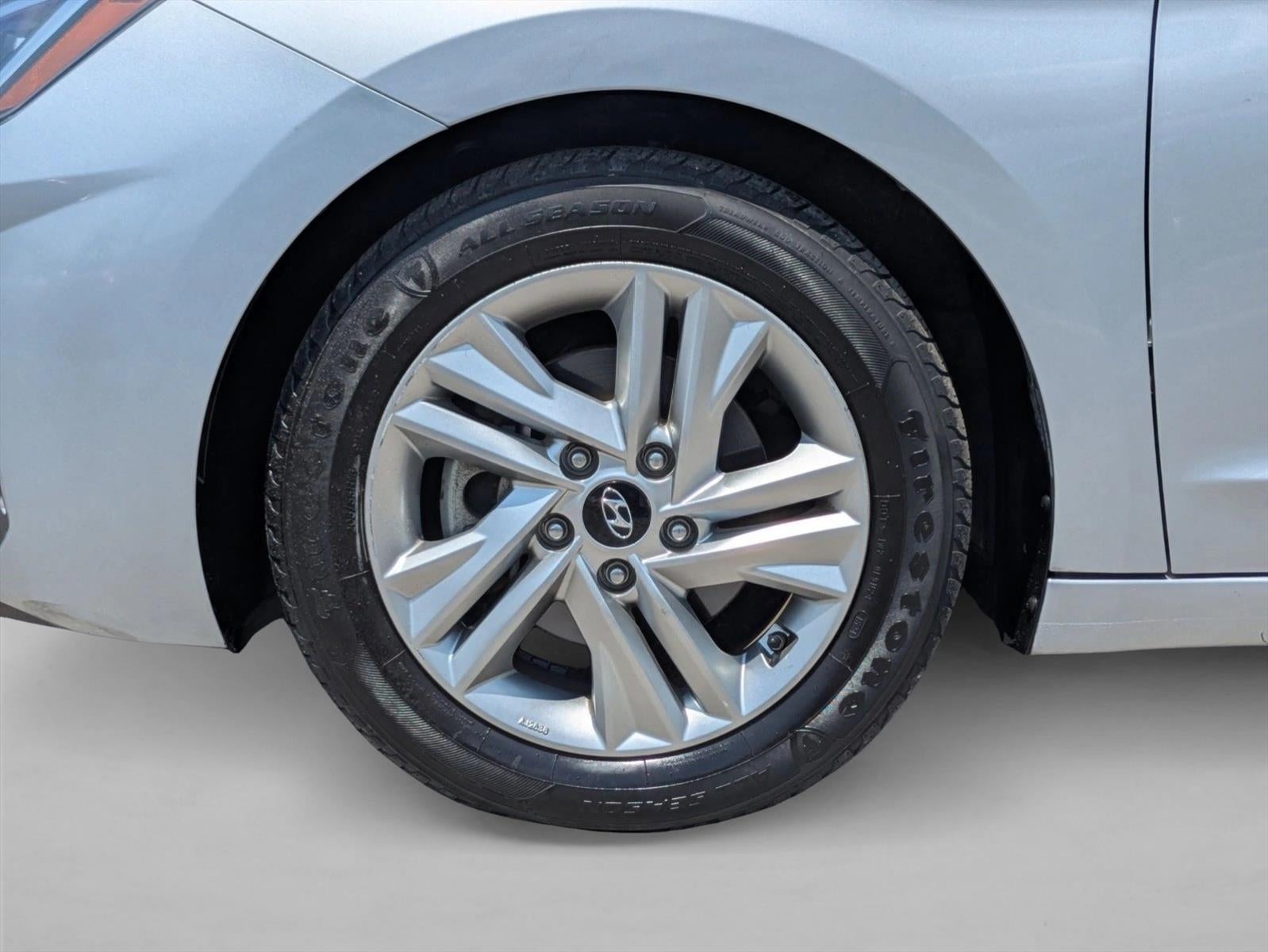 2020 Hyundai ELANTRA SEL IVT