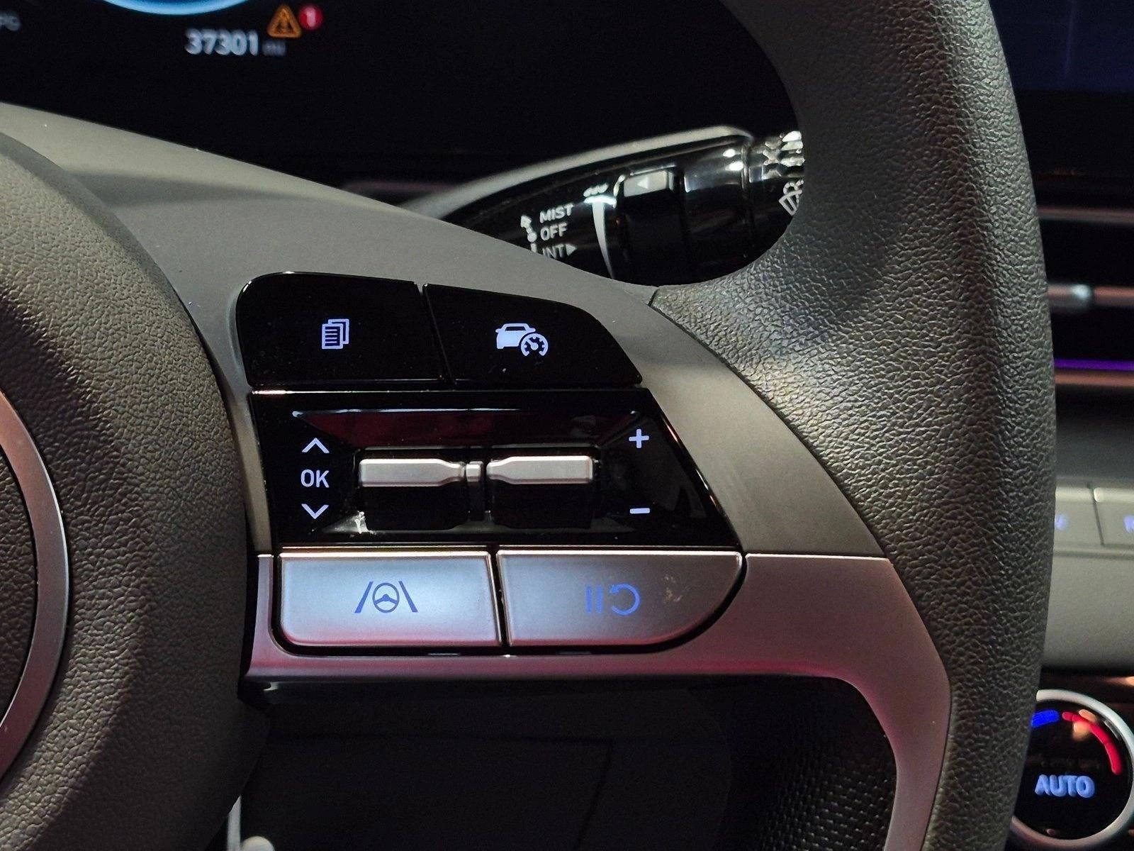 2024 Hyundai ELANTRA SEL IVT