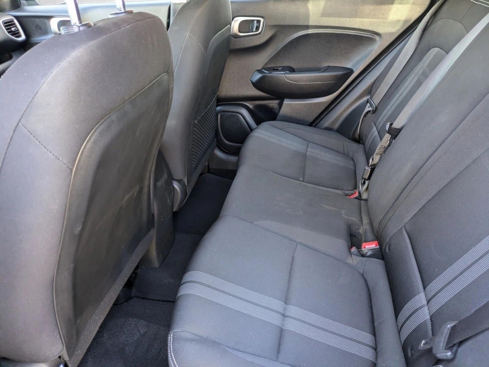 2020 Hyundai VENUE SEL IVT