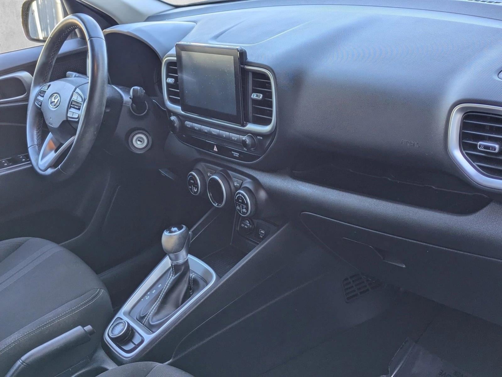 2020 Hyundai VENUE SEL IVT