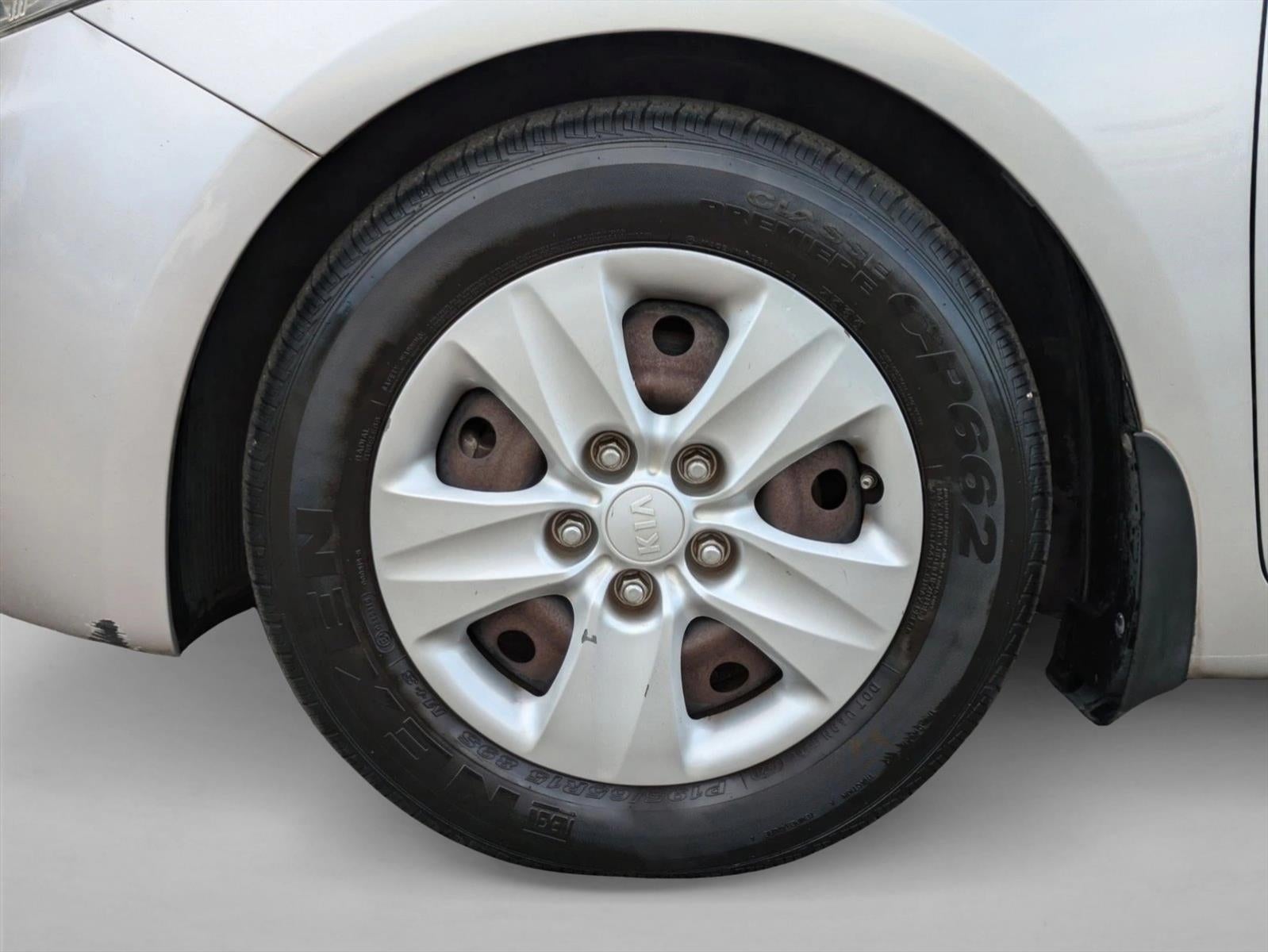 2015 Kia Forte 4dr Sdn Auto LX