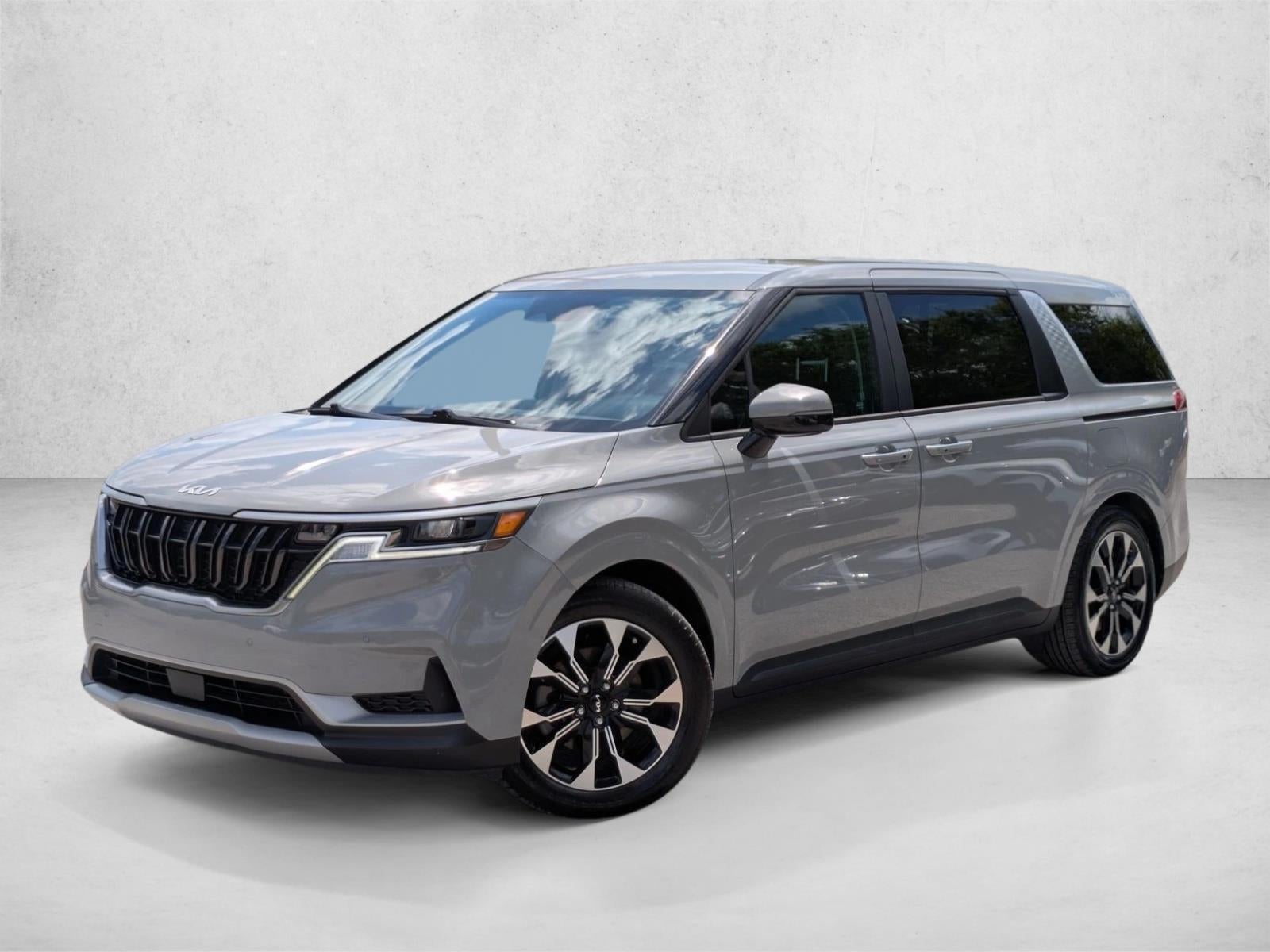 2023 Kia Carnival EX FWD