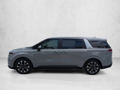 2023 Kia Carnival EX FWD