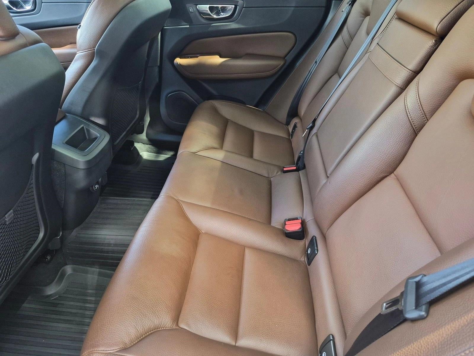 2019 Volvo XC60 T5 FWD Momentum