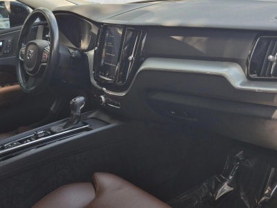 2019 Volvo XC60 T5 FWD Momentum