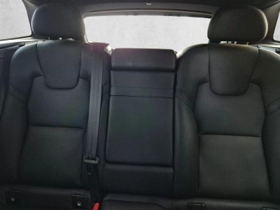 2018 Volvo XC60 T6 AWD Momentum