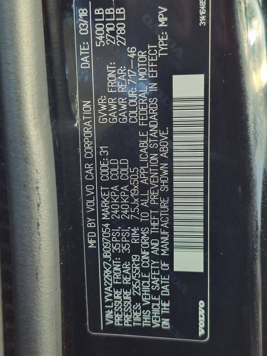 2018 Volvo XC60 T6 AWD Momentum