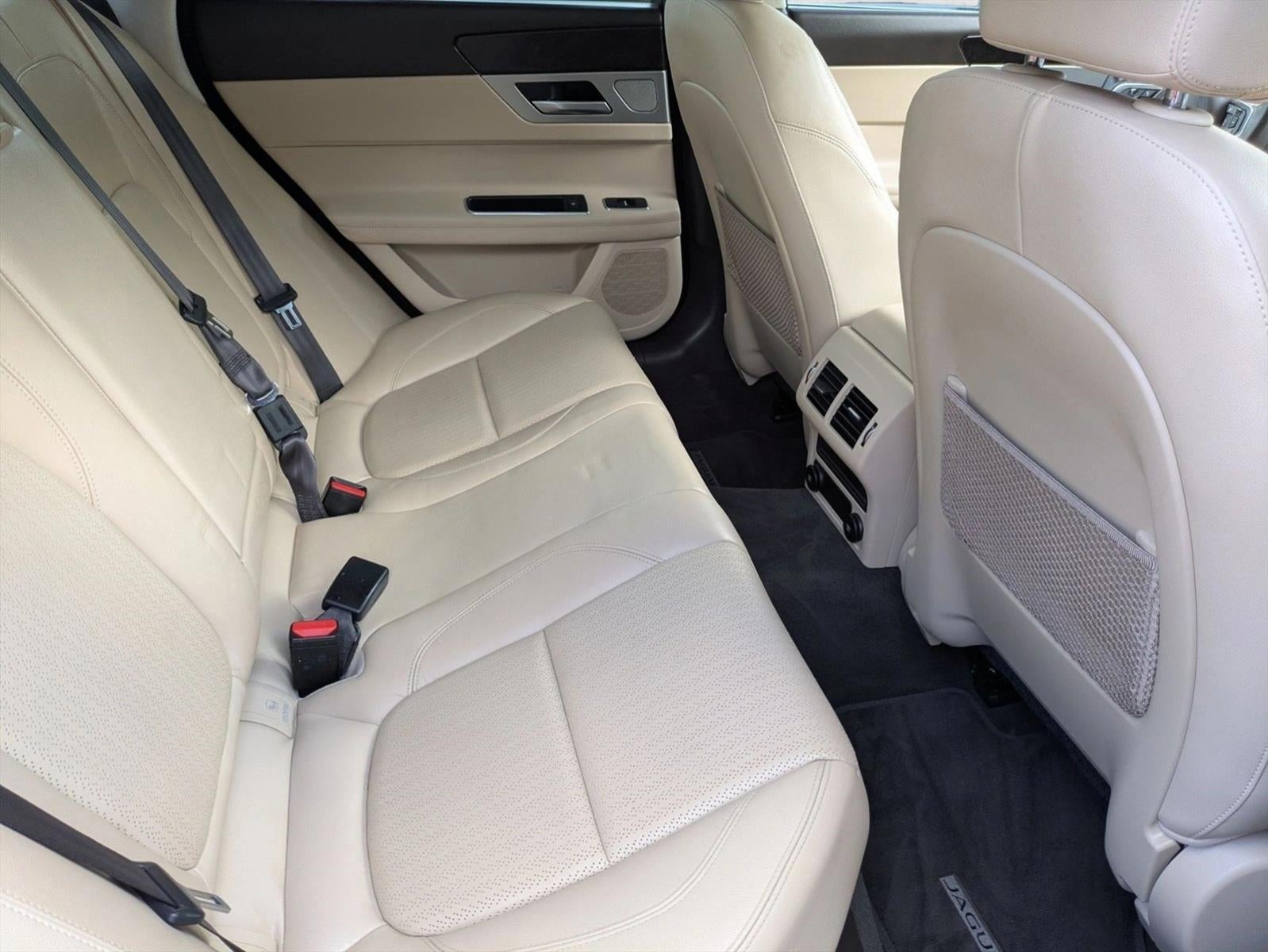 2019 Jaguar XF Sedan 25t Prestige RWD