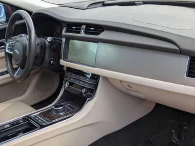 2019 Jaguar XF Sedan 25t Prestige RWD