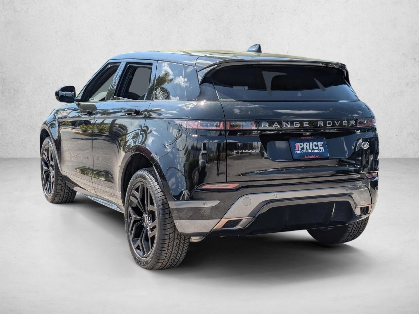 2023 Land Rover Range Rover Evoque R-Dynamic SE AWD