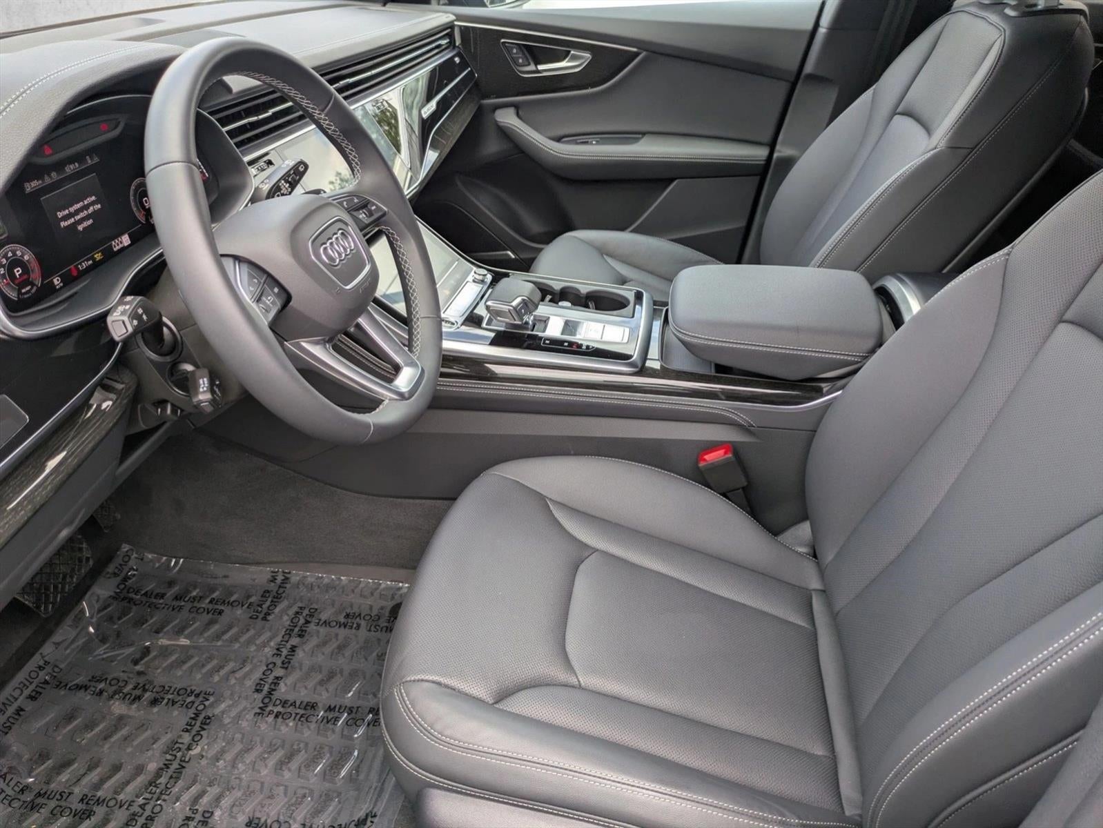2025 Audi Q8 Premium Plus 55 TFSI quattro