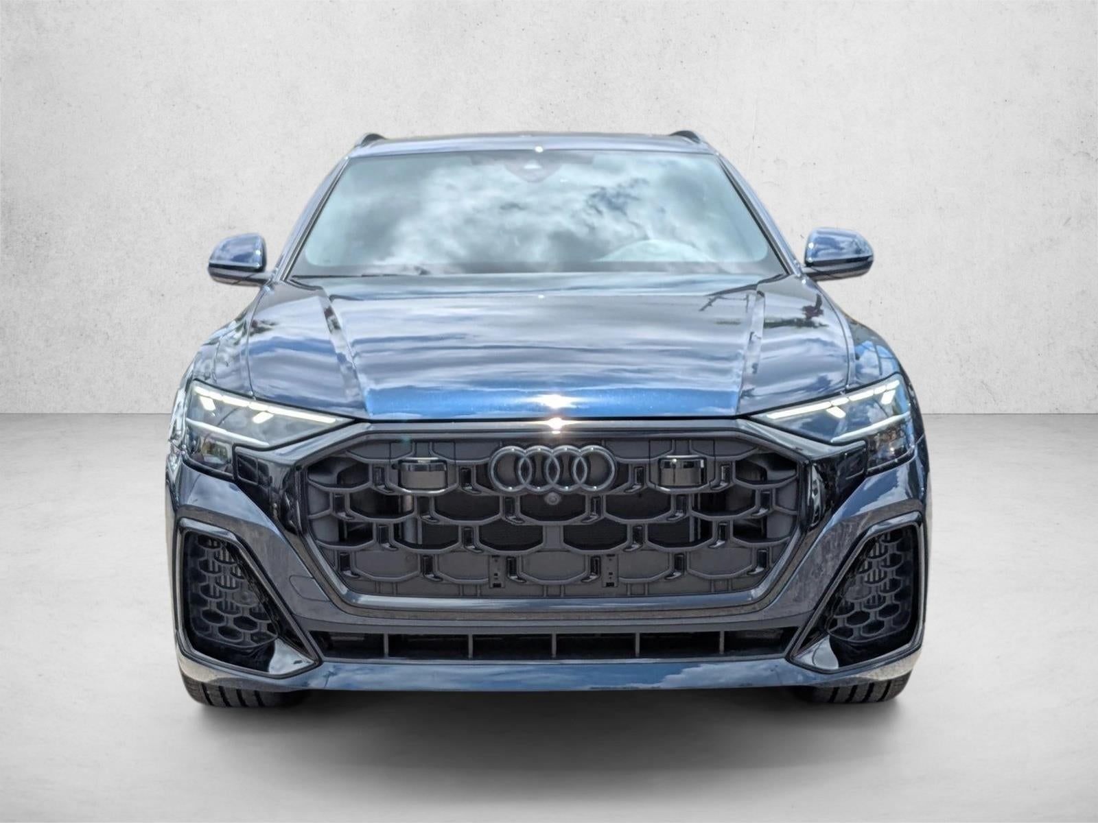 2025 Audi Q8 Premium Plus 55 TFSI quattro