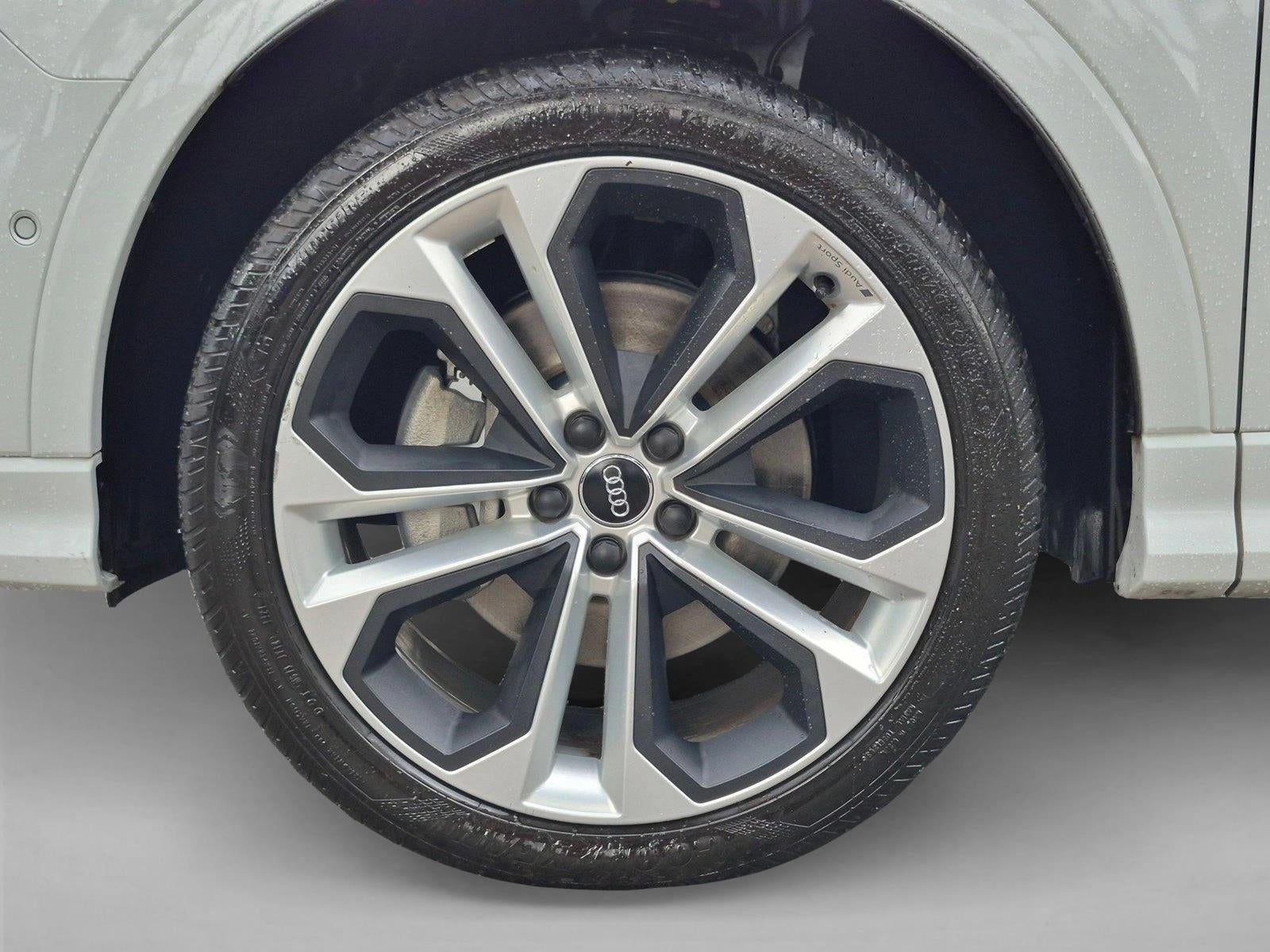 2020 Audi Q3 S line Prestige 45 TFSI quattro