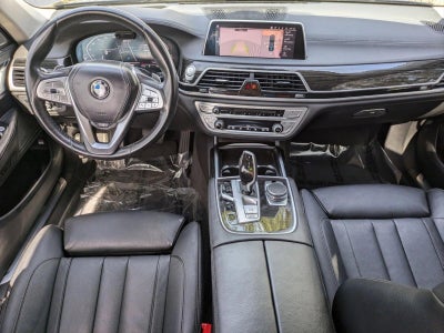 2020 BMW 745e xDrive iPerformance Plug-In Hybrid