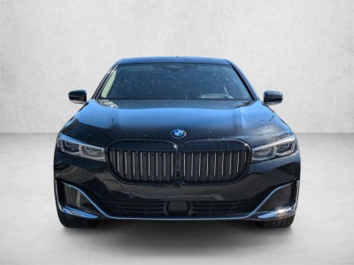 2020 BMW 745e xDrive iPerformance Plug-In Hybrid