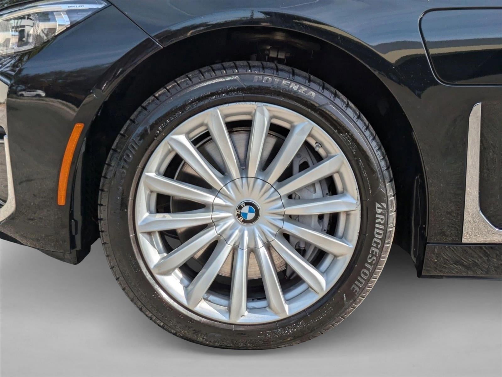 2020 BMW 745e xDrive iPerformance Plug-In Hybrid