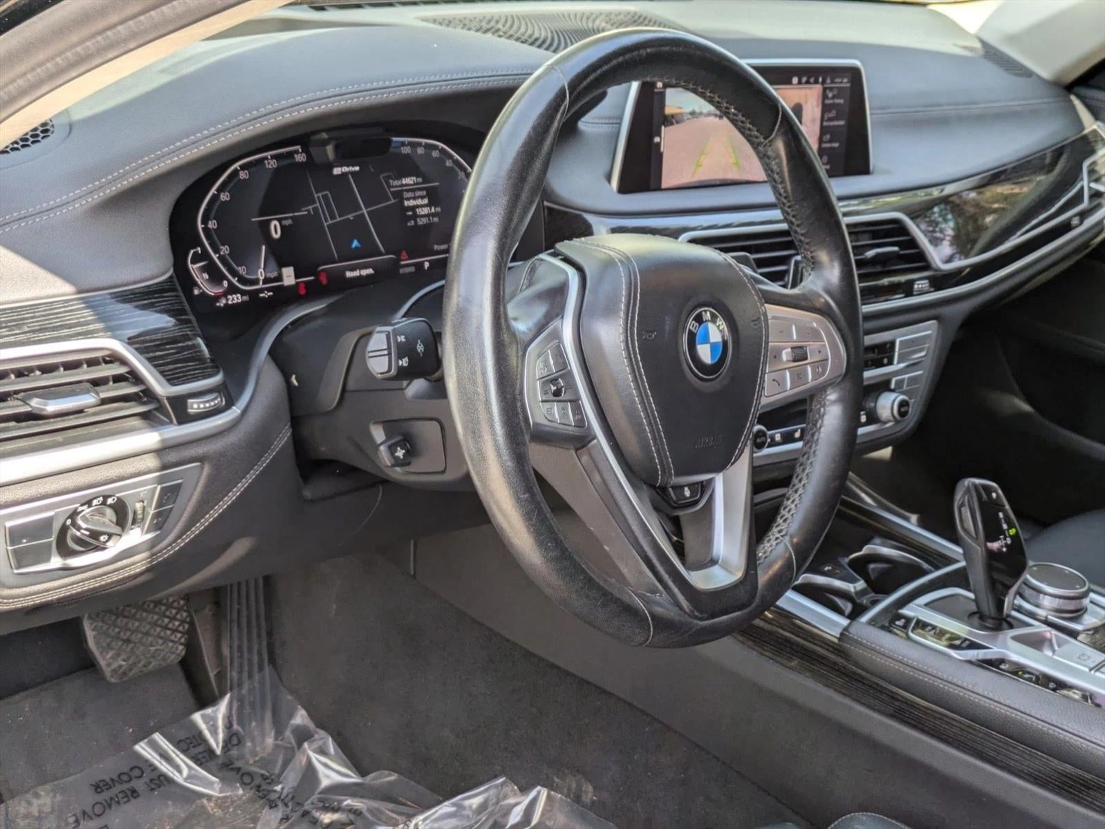 2020 BMW 745e xDrive iPerformance Plug-In Hybrid