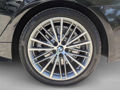 2018 BMW 530e iPerformance Plug-In Hybrid