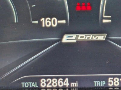 2018 BMW 530e iPerformance Plug-In Hybrid