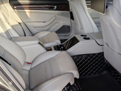 2018 Porsche Panamera Turbo S E-Hybrid Executive AWD