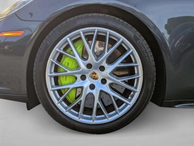 2018 Porsche Panamera Turbo S E-Hybrid Executive AWD