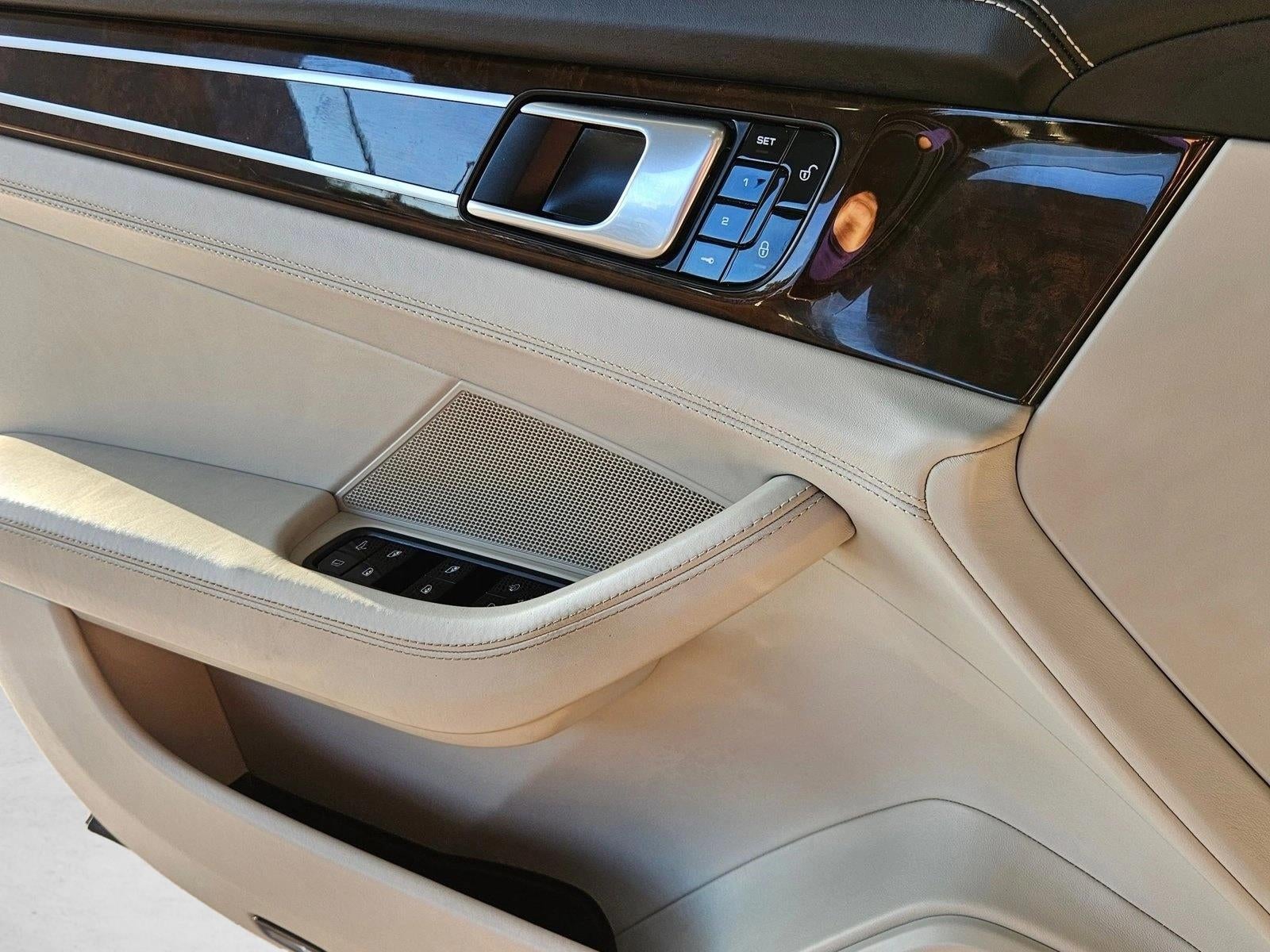2018 Porsche Panamera Turbo S E-Hybrid Executive AWD
