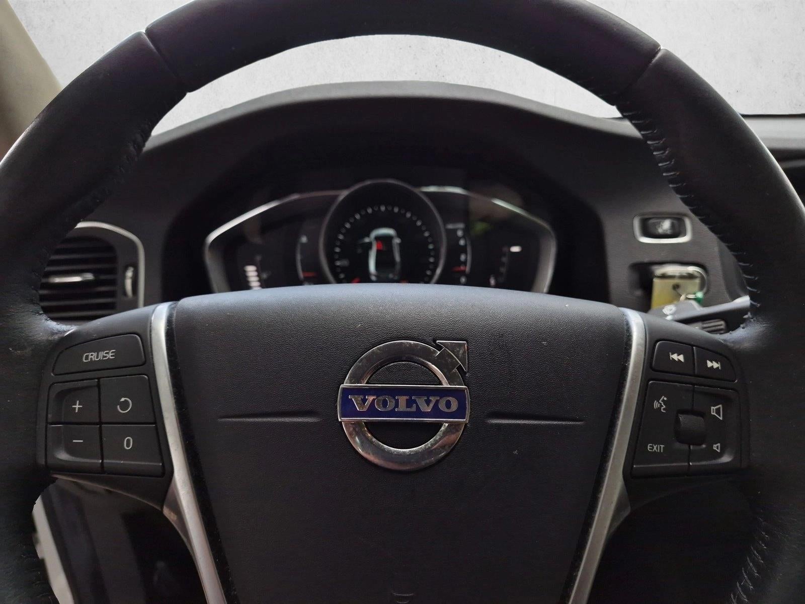 2018 Volvo S60 T5 FWD Dynamic