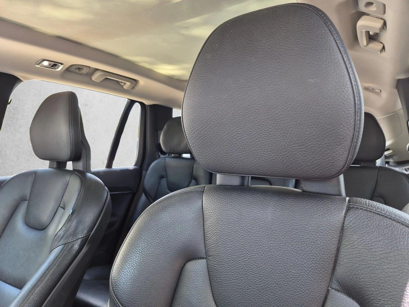 2020 Volvo XC90 T5 FWD Momentum 7 Passenger