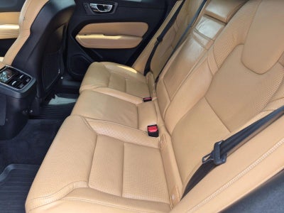 2021 Volvo XC60 T5 FWD Inscription