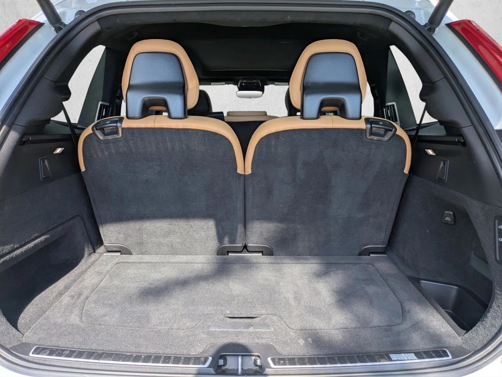 2022 Volvo XC90 T6 AWD Inscription 7P